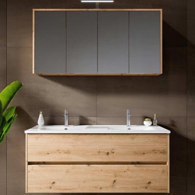 Riho Porto  Bútorok